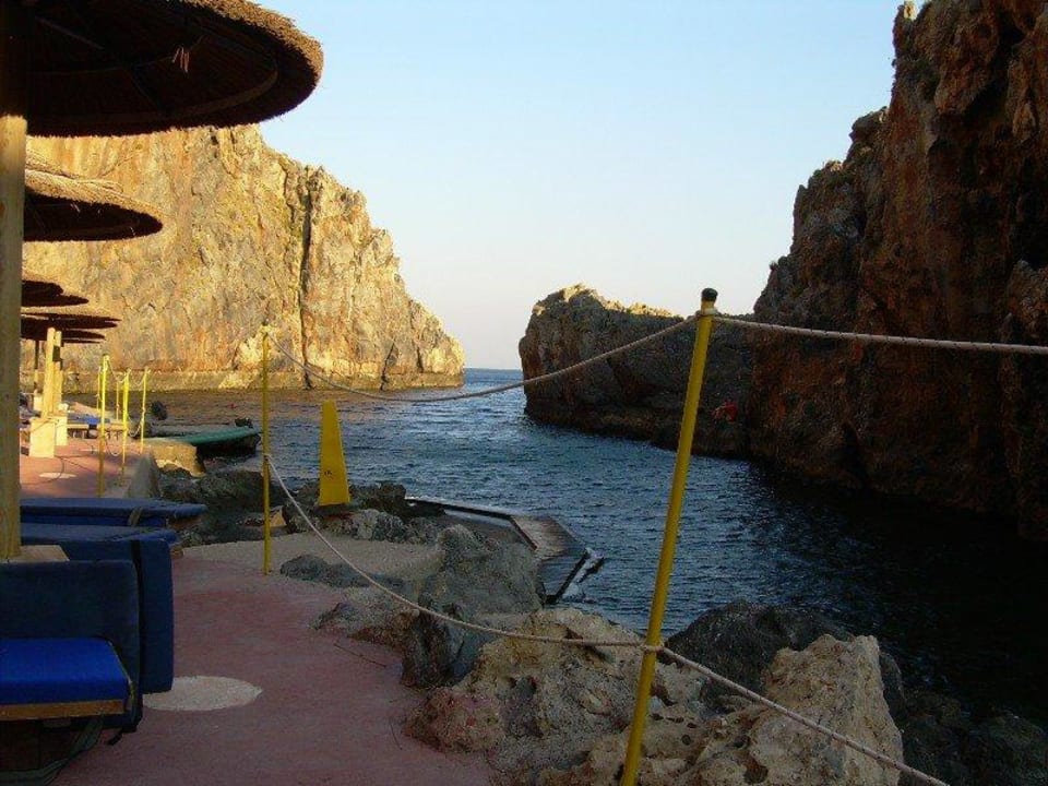 Zatoczka i leżaki Kalypso Cretan Village Sense Resort & Spa