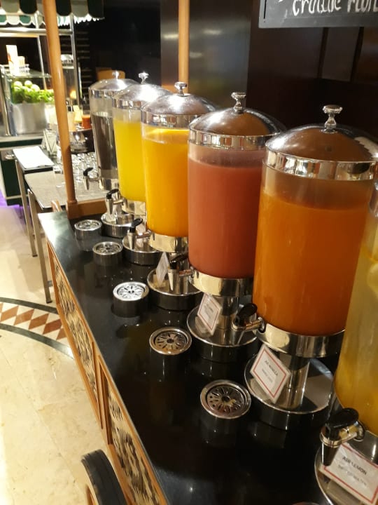 Gastro Hotel Le Meridien Jakarta