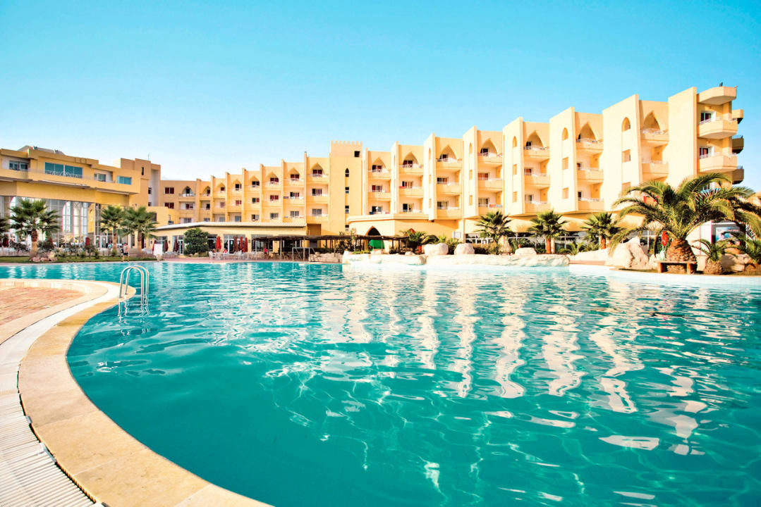 Außenansicht Skanes Serail Aquapark