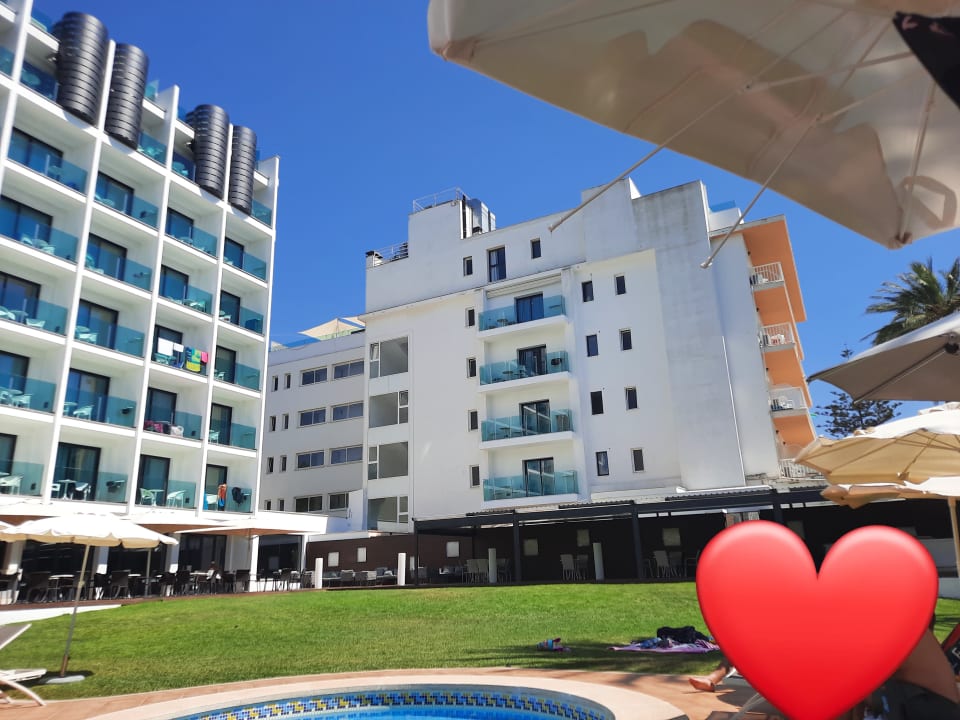 Außenansicht Hotel Luxor