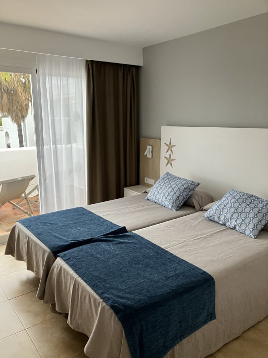 Zimmer Apartamentos Cala d'Or Playa