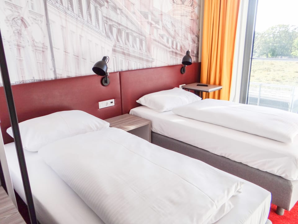 Zimmer 7 Days Premium Hotel München-Sendling
