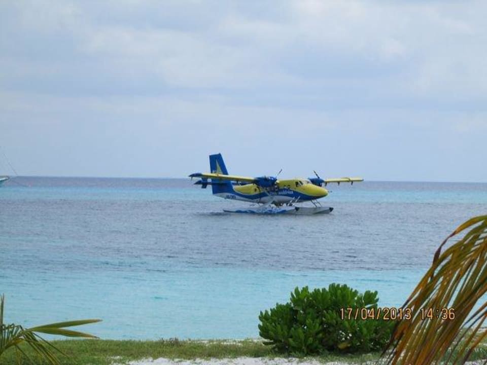 Wasserflugzeug Kuredu Island Resort & Spa