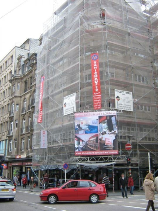 City Hotel von aussen Hotel City