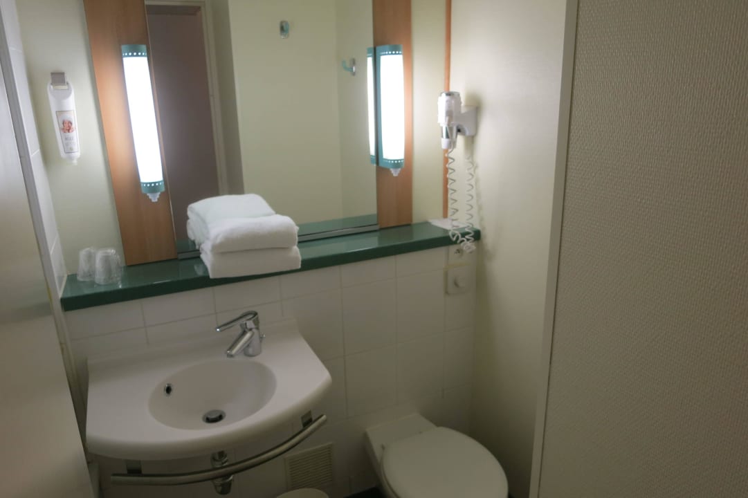 Badzimmer Hotel Ibis Lyon Gerland Rue Merieux