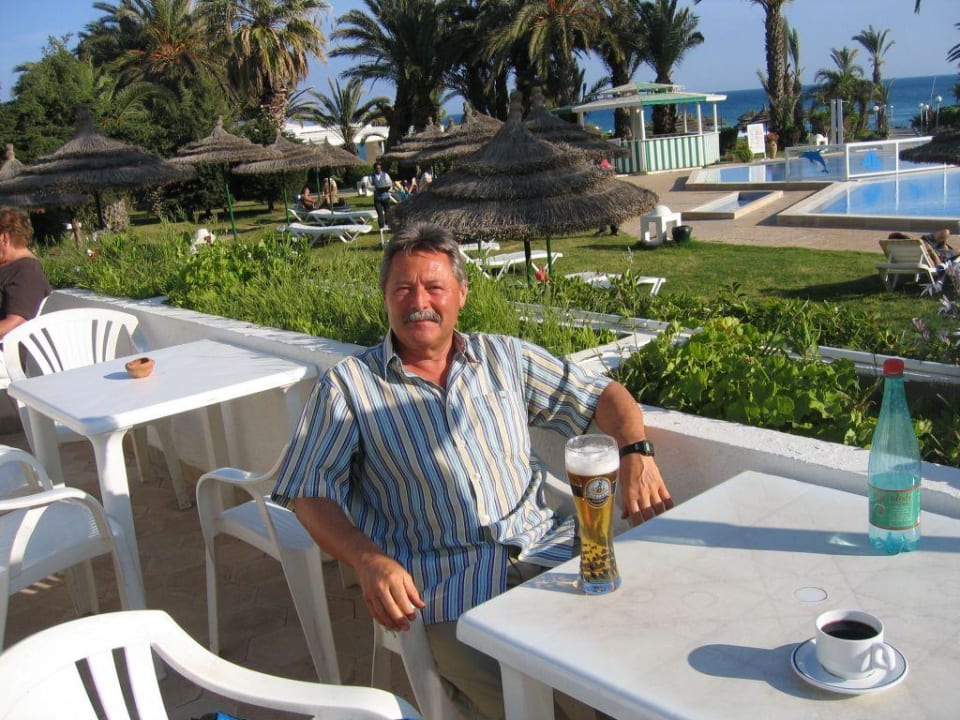 Blick Poolbar zum Garten TUI BLUE Palm Beach Hammamet