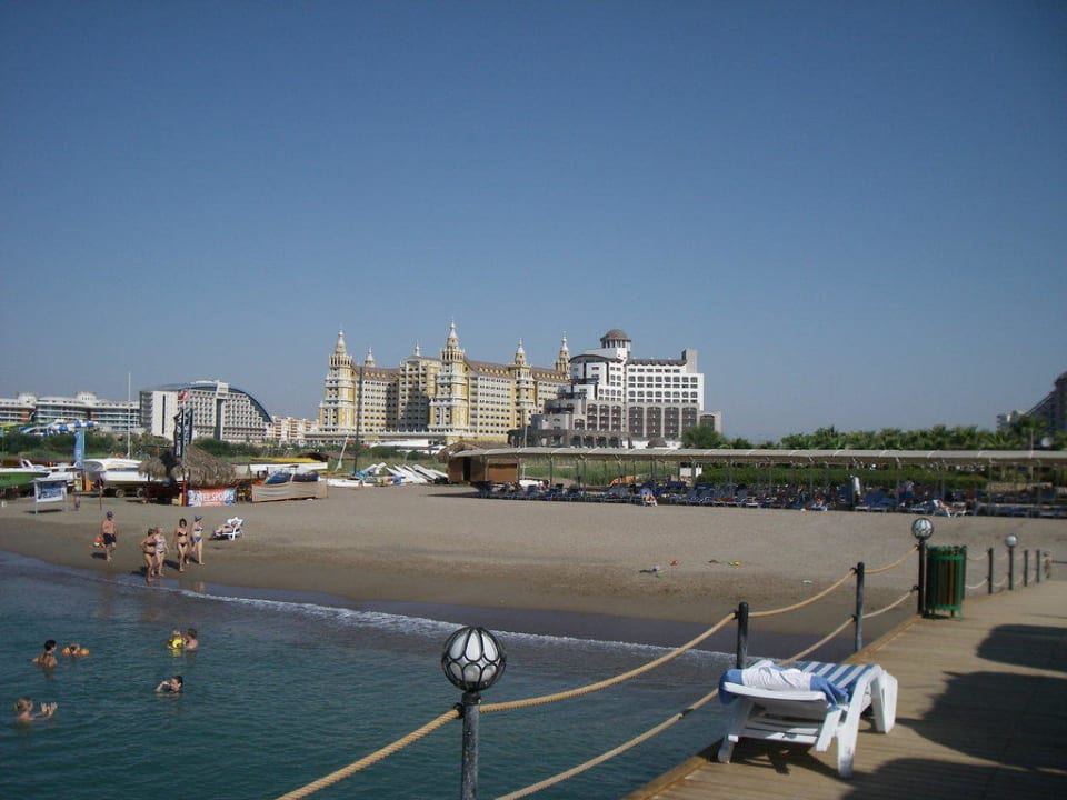 Am Strand Saturn Palace Resort Hotel