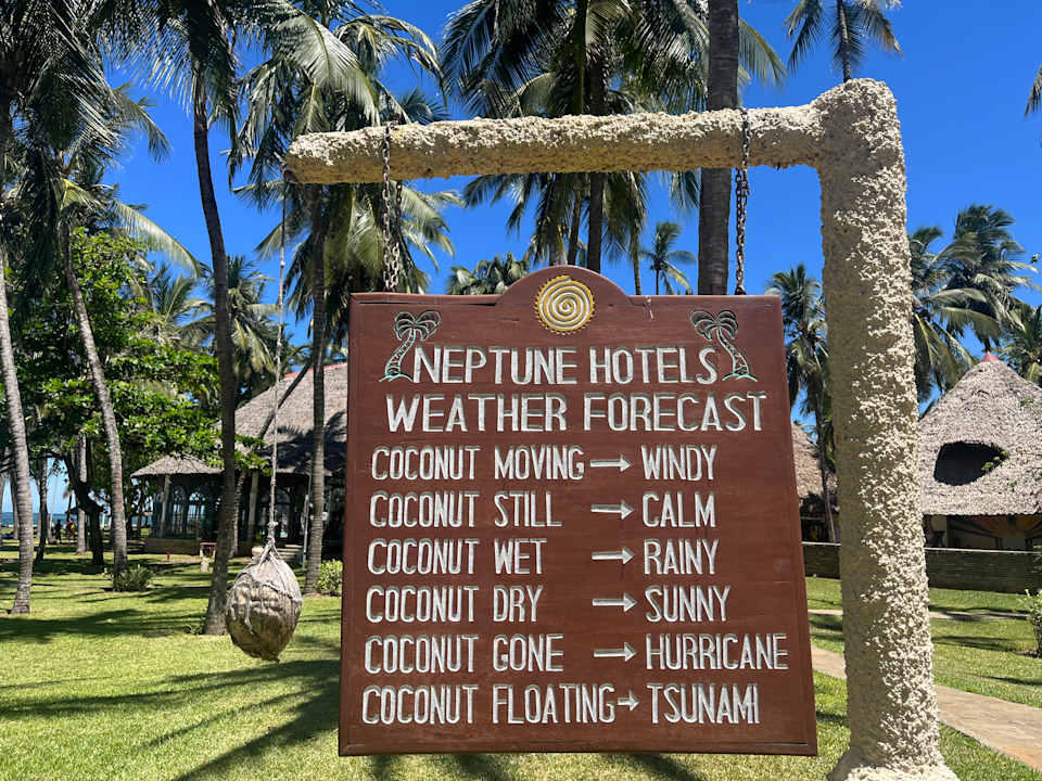 Gartenanlage Neptune Village Beach Resort & Spa