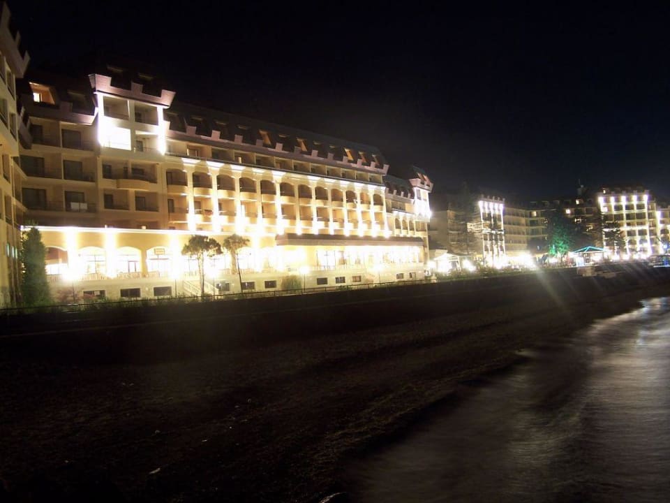 Anlage Nachts HVD Riviera Beach