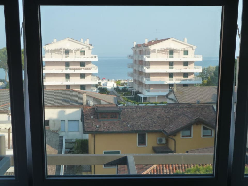 Blick vom Zimmer Eden Hotel