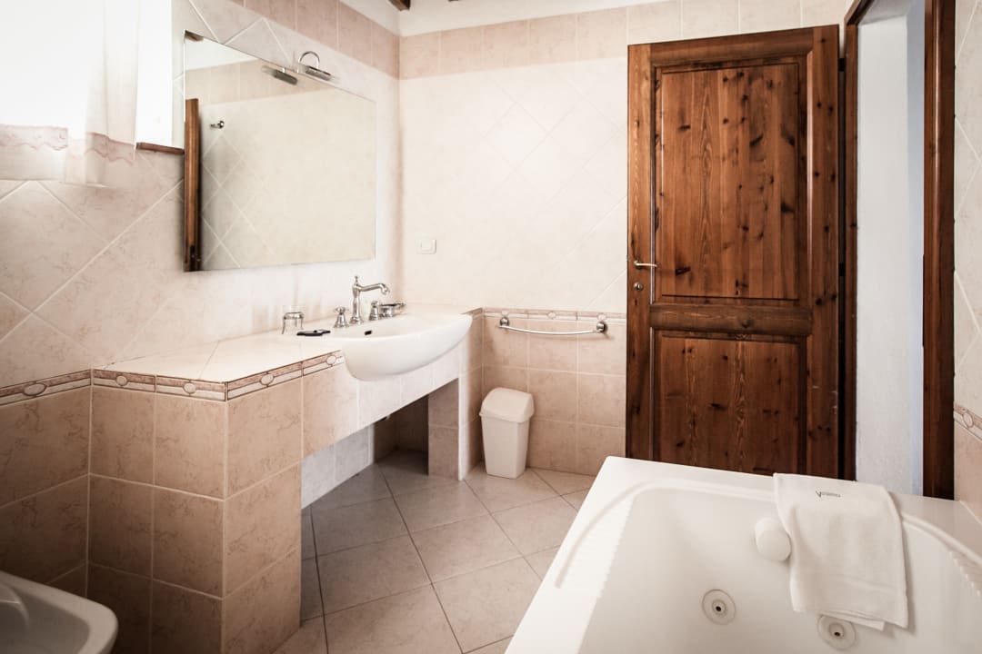 Zimmer Il Convento Di Montepozzali