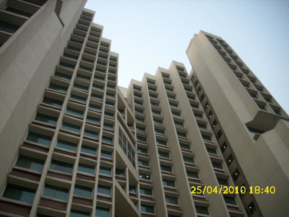 Hotel Ramada Plaza -New Dehli The Royal Plaza Hotel