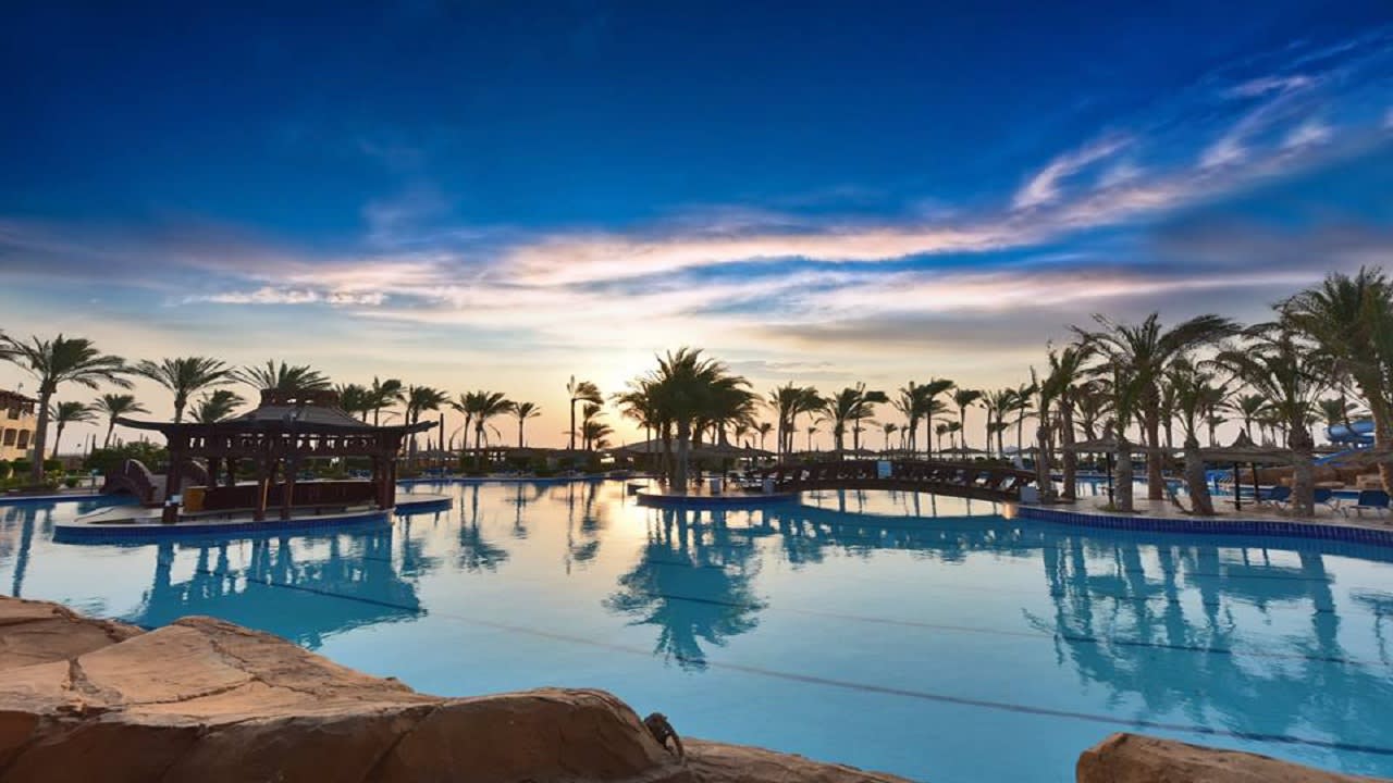Pool Sea Beach Aqua Park Resort Managed by Blue Resorts