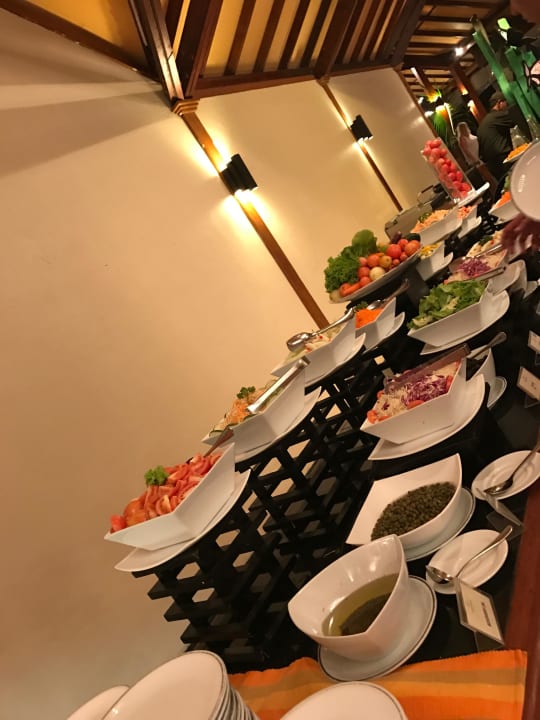 Salatbuffet Adaaran Select Meedhupparu Island Resort - Premium All Inclusive