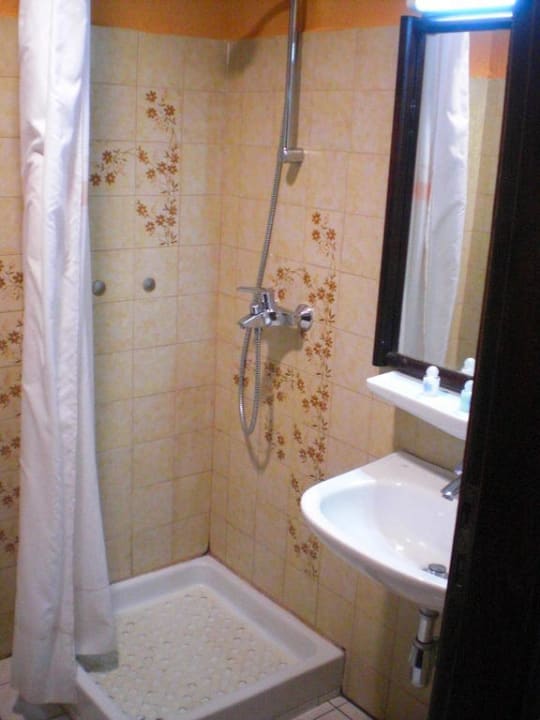 Bad Zimmer 205 Albatros Spa & Resort Hotel