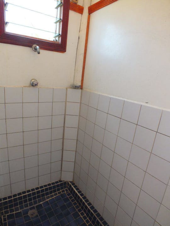 Dusche von Dorm Bay of Plenty Lodge