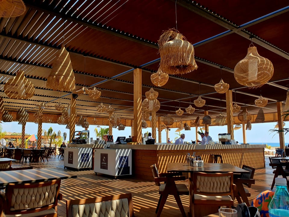 Gastro Jacaranda Luxury Resort