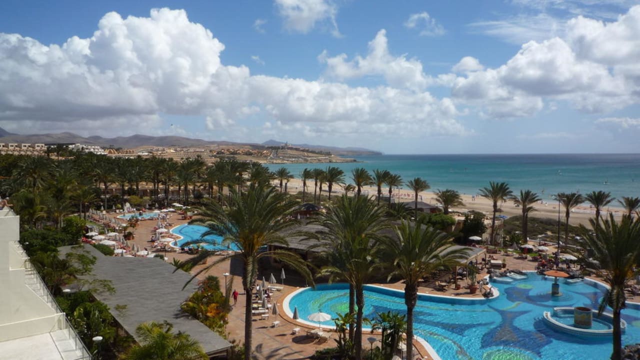 Blick von der 4. Etage über Pool SBH Hotel Costa Calma Palace