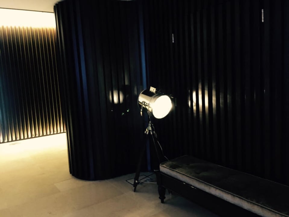 Sofa  Hotel Dorsett Shepherd's Bush