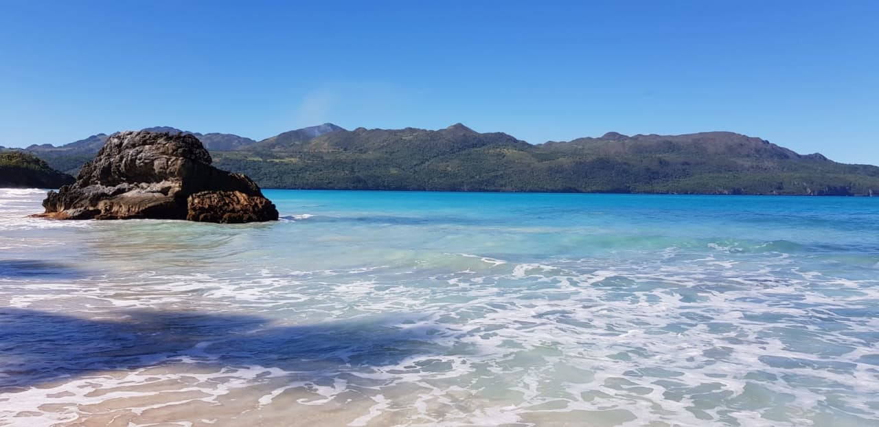 Strand Wyndham Alltra Samana