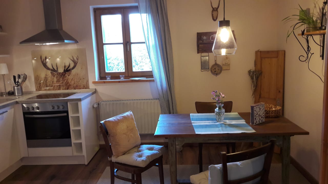 Zimmer Höglerhof  Ferienwohnung Westenburger