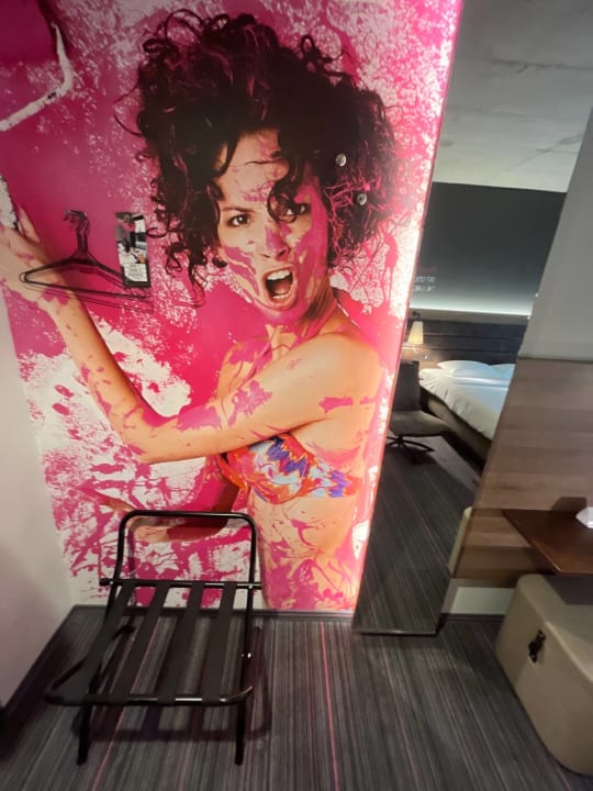 Zimmer MOXY Frankfurt East