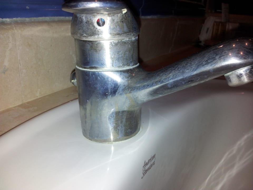 Wasserhahn im "Romantikzimmer" Iberostar Waves Punta Cana