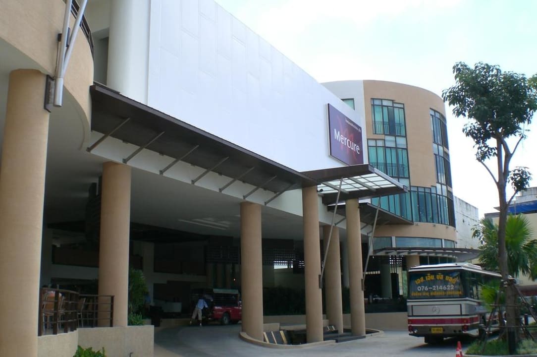 Außenansicht Deevana Plaza Phuket Patong