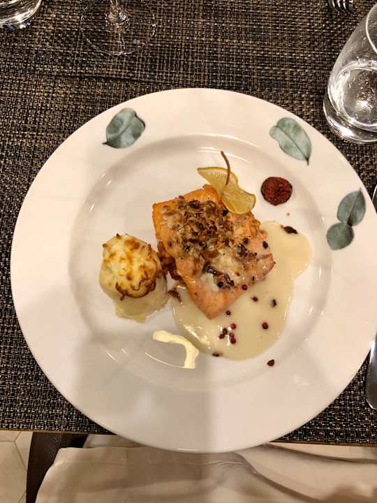 Gastro Acanthus Cennet Barut Collection