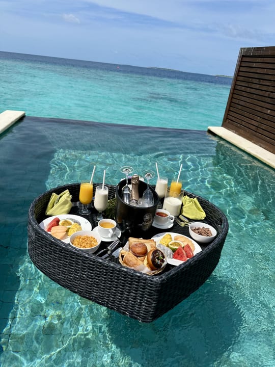 Zimmer Kudafushi Resort & Spa