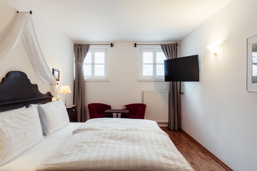 Zimmer Hotel Dolomitenhof & Chalet Alte Post