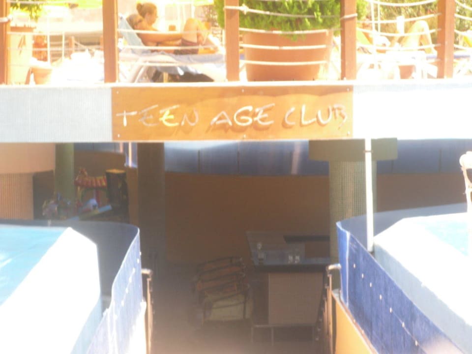 Teen Age Club Alaiye Resort & Spa
