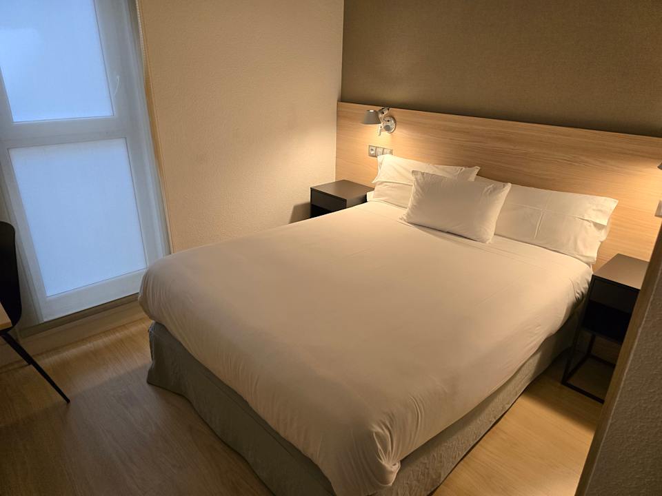 Zimmer Hotel Burlada