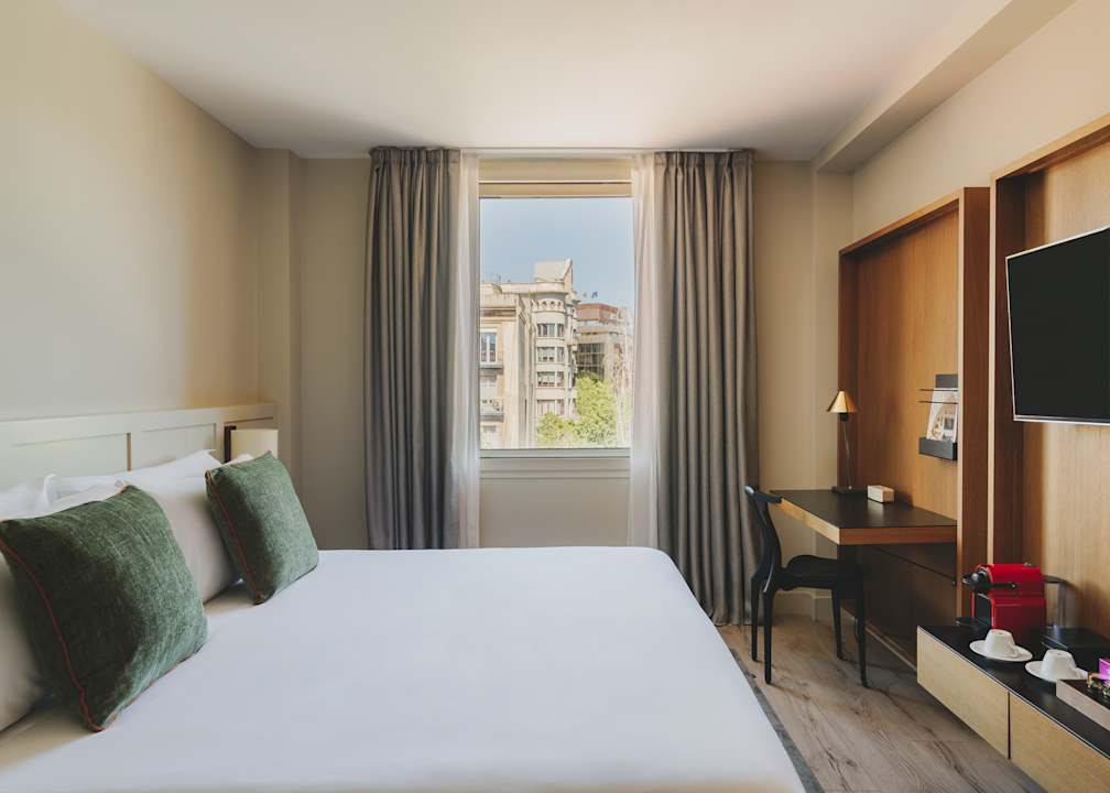 Zimmer Gallery  Hotel