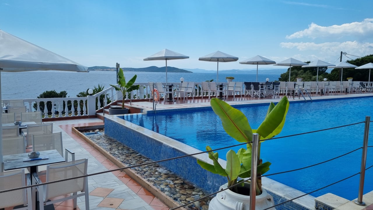 Außenansicht Akti Ouranoupolis