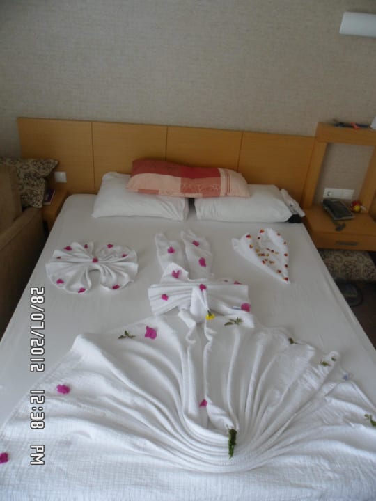 Hochzeitstag überraschung  Saphir Resort & Spa