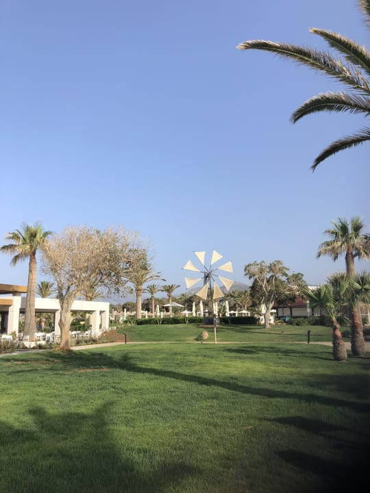 Garten Anissa Beach & Village