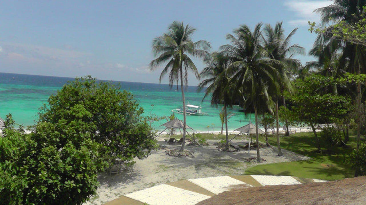 View Amun Ini Beach Resort & Spa