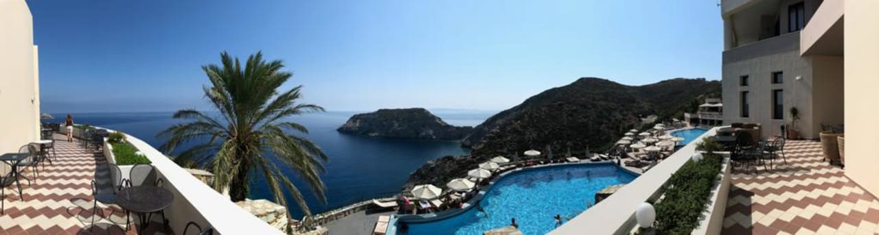 Ausblick Athina Palace Resort & Spa