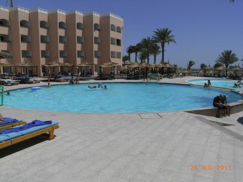 Aktivpool am Hauptaus Beach Albatros Resort
