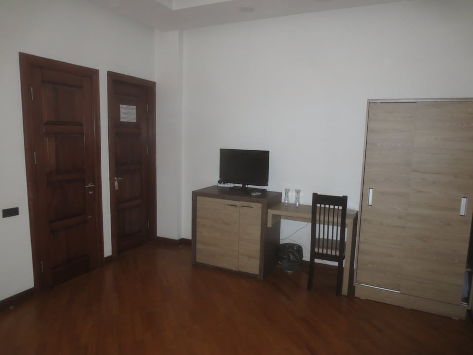 Zimmer Saryan Hotel Yerevan