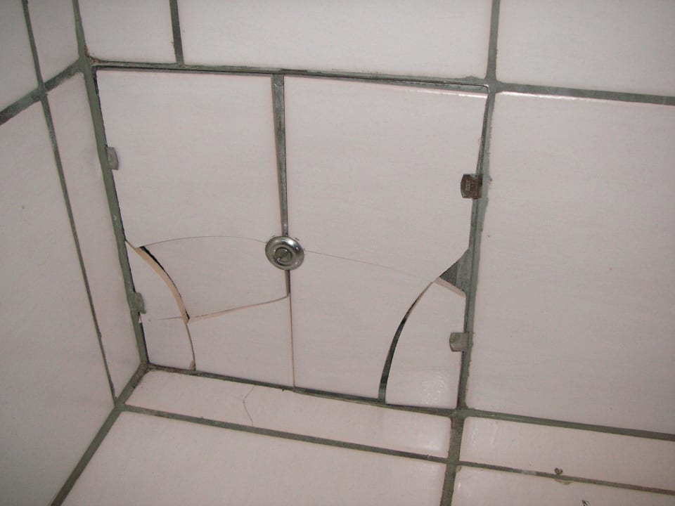 Geklebte Fliesen Hotel Lahnblick