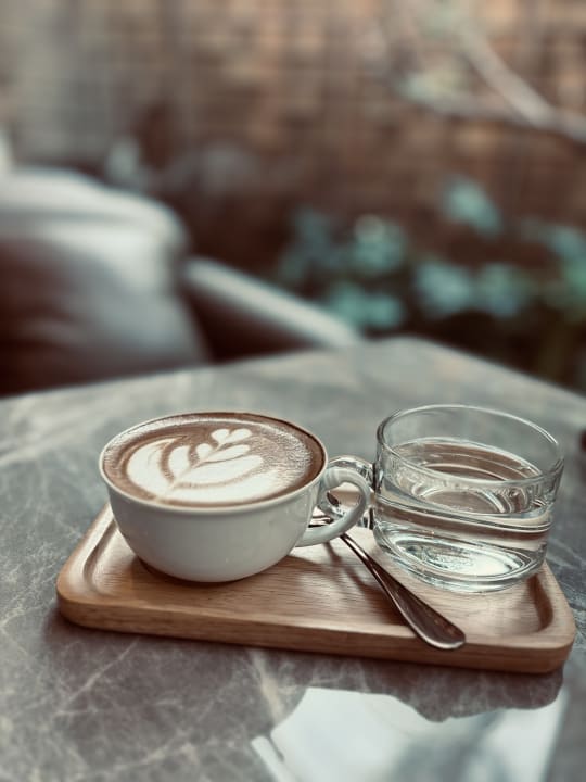 Gastro Charoen Hotel