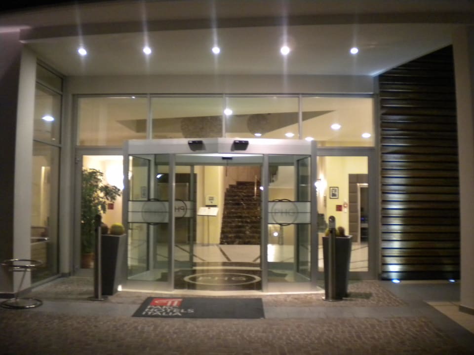 Der Eingang Parc Hotel Germano Suites