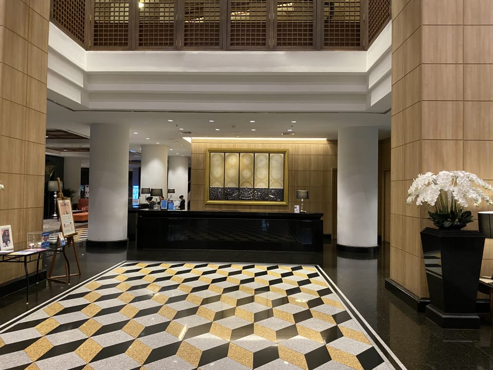 Lobby Hotel Century Park