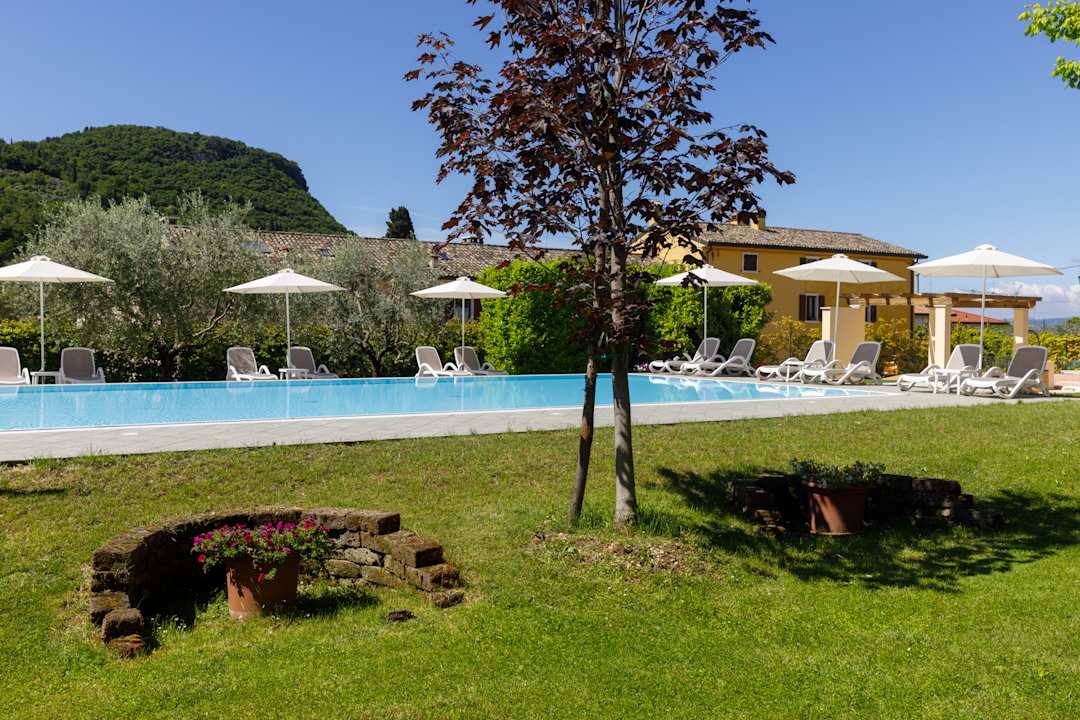 Pool Ferienhaus Rustico