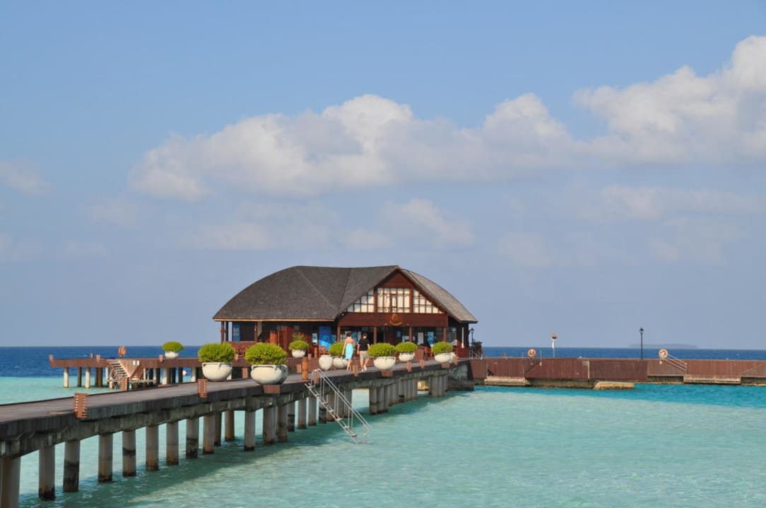 Gang zur Tauchschule Sun Siyam Olhuveli