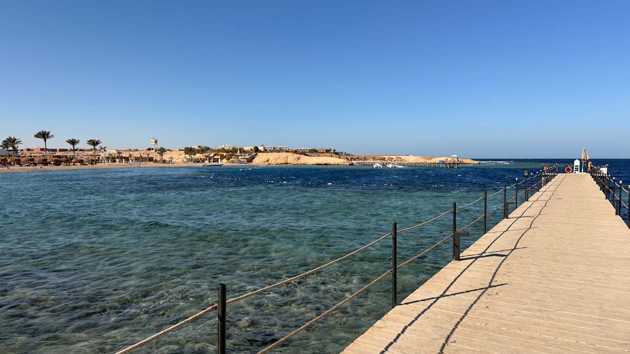 Strand Sentido Naga Bay