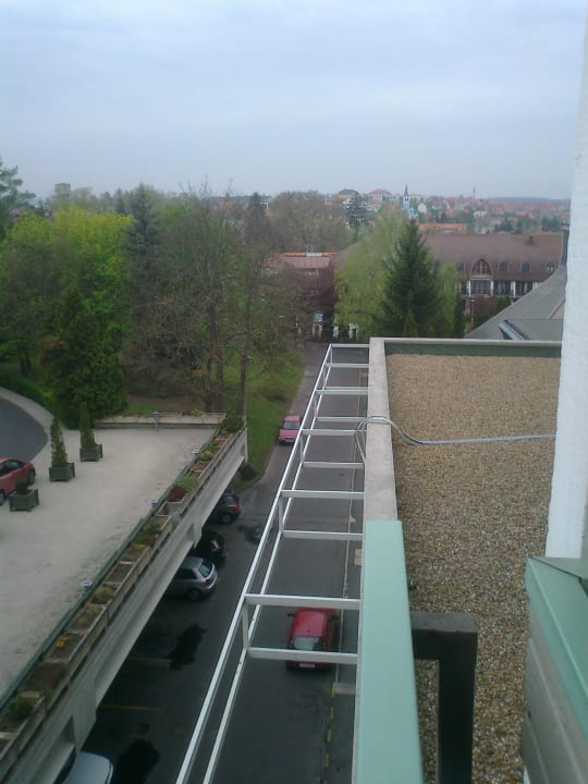 Stadt im Hintergrund Ensana Thermal Hévíz