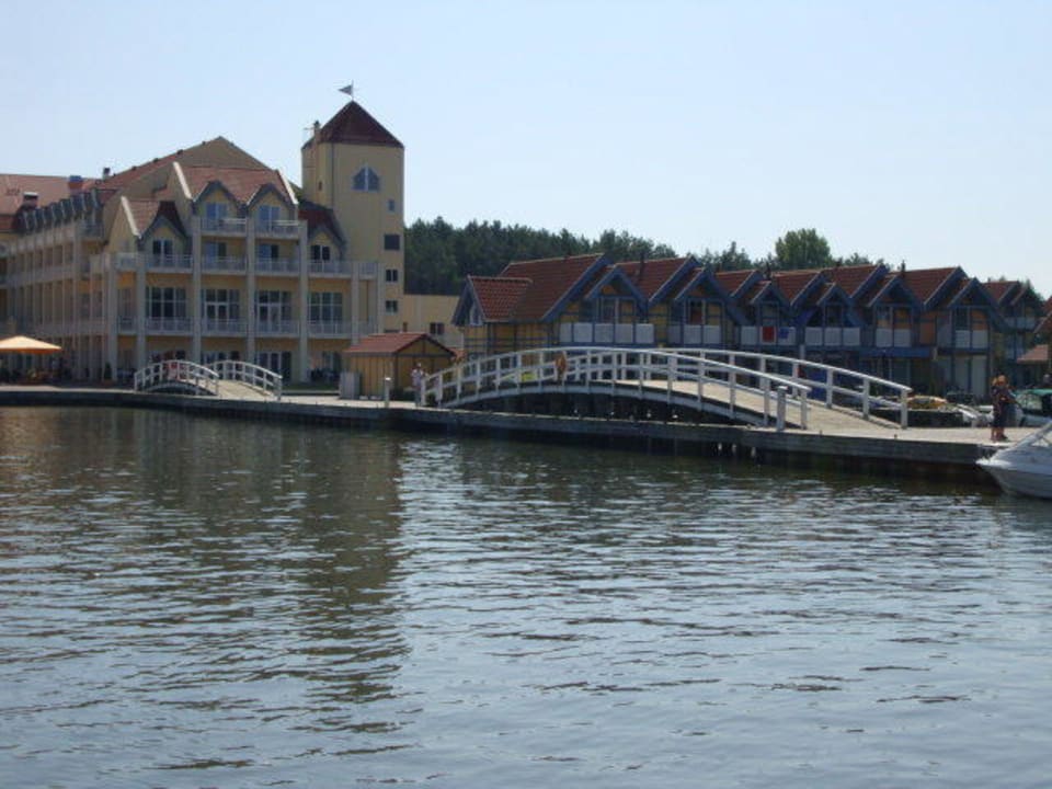 Blick auf ein Restaurant Precise Resort Hafendorf Rheinsberg